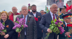 Nimeni nu a fost amendat pentru purtarea panglicii bicolore de 9 mai